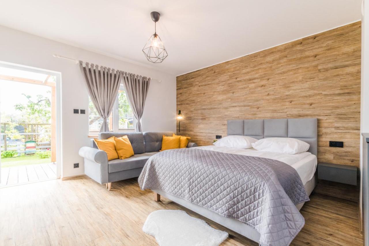 Hupkas Apartementy I Pokoje Homestay *