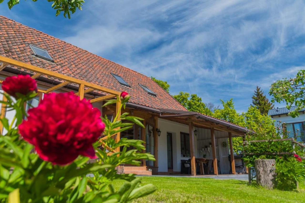 Hupkas Apartementy I Pokoje Homestay Jantar