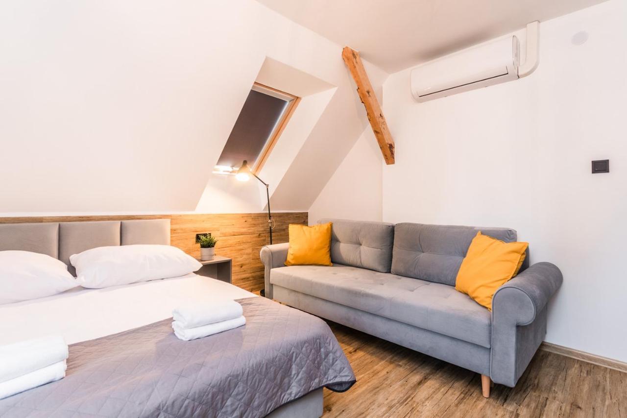 Hupkas Apartementy I Pokoje Homestay